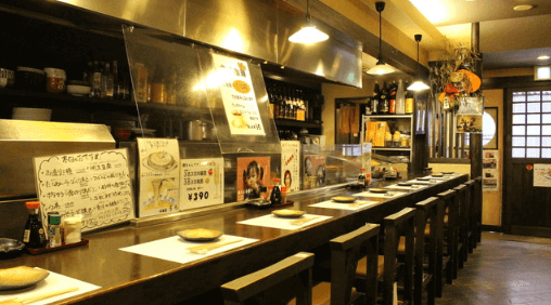 梅田の当たる占い師 居酒屋うろの晴ちゃんママの画像
