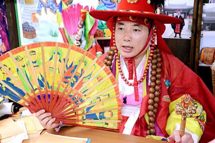 新大久保の当たる占い師　韓国占い 龍門精舎の鄭東秀（チョン・ドンス）先生の画像