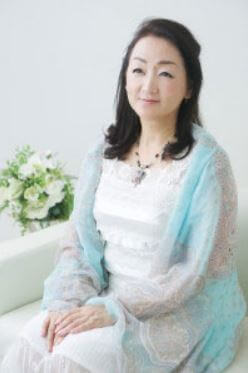 松本の当たる占い師　光のままで…の小穴光先生の画像