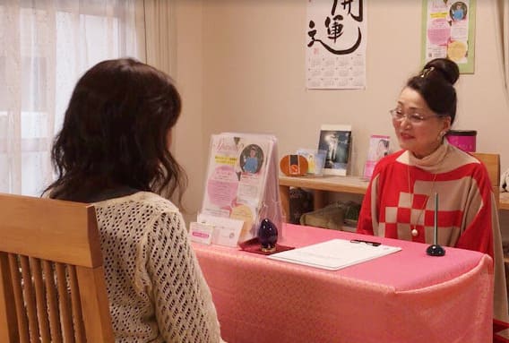 福岡の当たる占い師　癒のスピリタルみつこサロンのスピリタルみつこ先生の画像