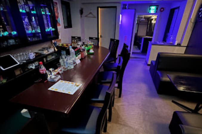 宜野湾の当たる占い師　タロット占いバーBAR JERK AROUNDの画像