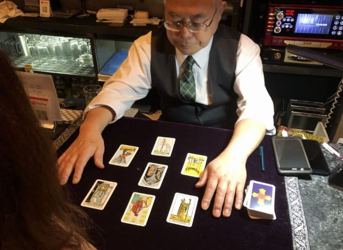 宮崎の当たる占い師 タロットバー Healingの石井先生の画像