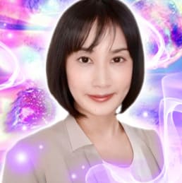 電話占いピュアリの占い師　七星クレナ(ななほし)先生