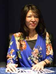 占いの館千里眼の占い師・凛子(りんこ)先生