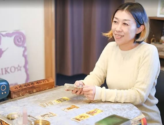 青森の当たる人気の占い師　Spiritual Salon LIKO☆の月呼(つきこ)先生の画像